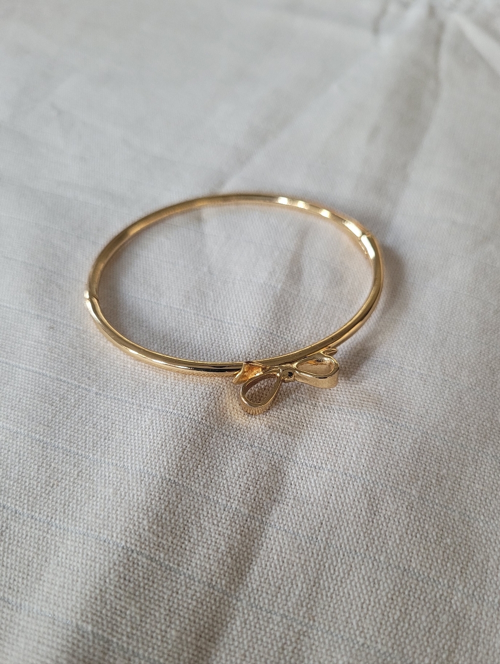 Kate Spade Gold Bangle Bow Bracelet